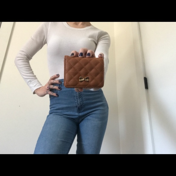 Icing Quilted Wallet With Adorable Gold Bow - Picture 8 of 16